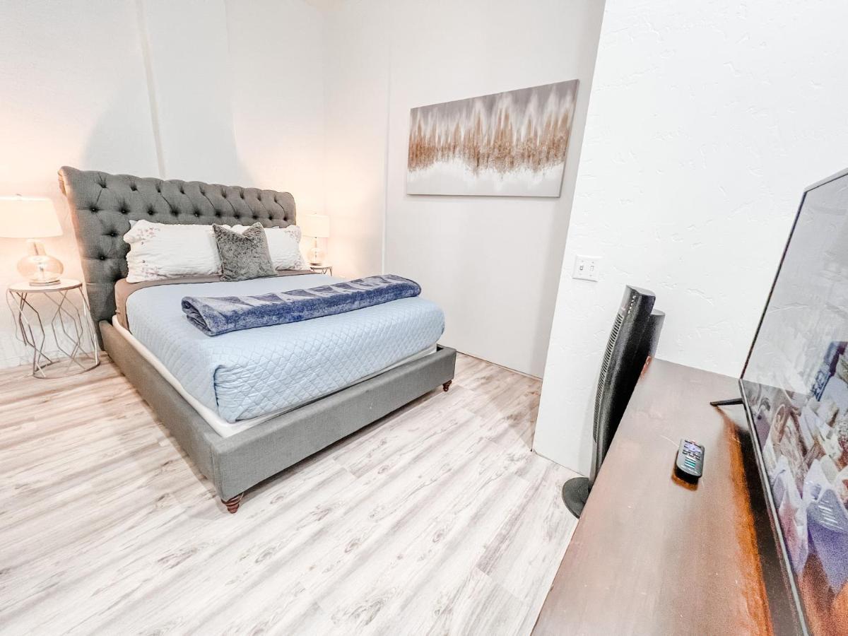 Gaslamp 2Bdrm - W Parking & 5 Beds #403 Hotel San Diego Buitenkant foto